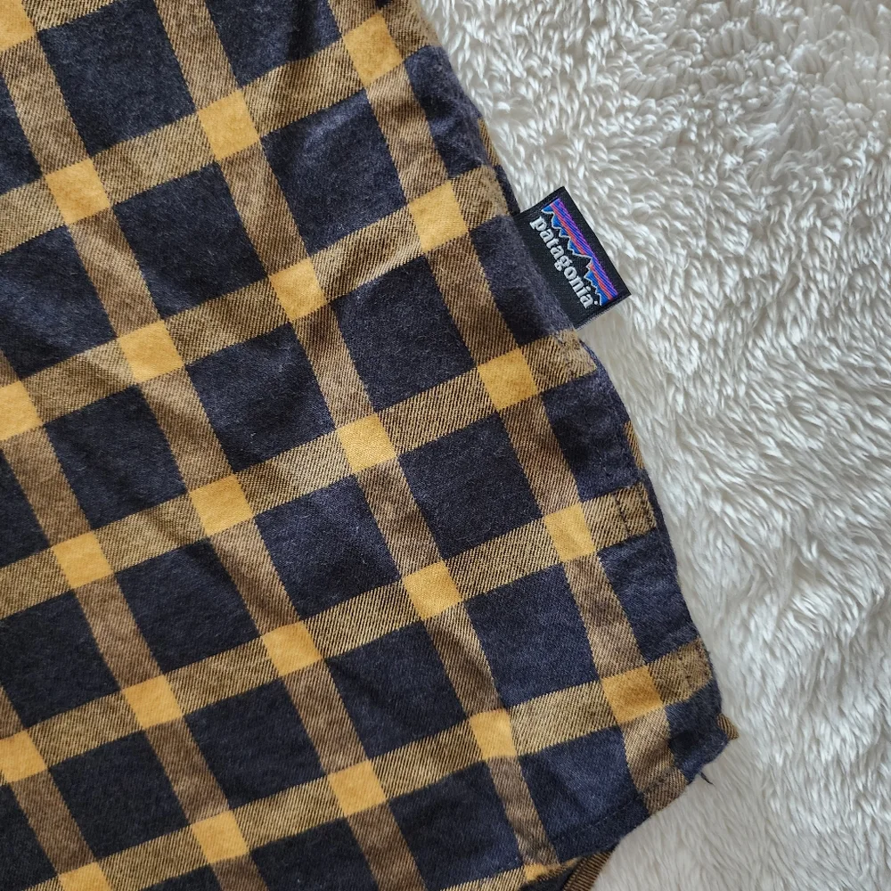 Patagonia Long-Sleeve Chima Cotton Shirt, Men's Large, EUC - Pine Lodge/Black - Picture 4 of 10